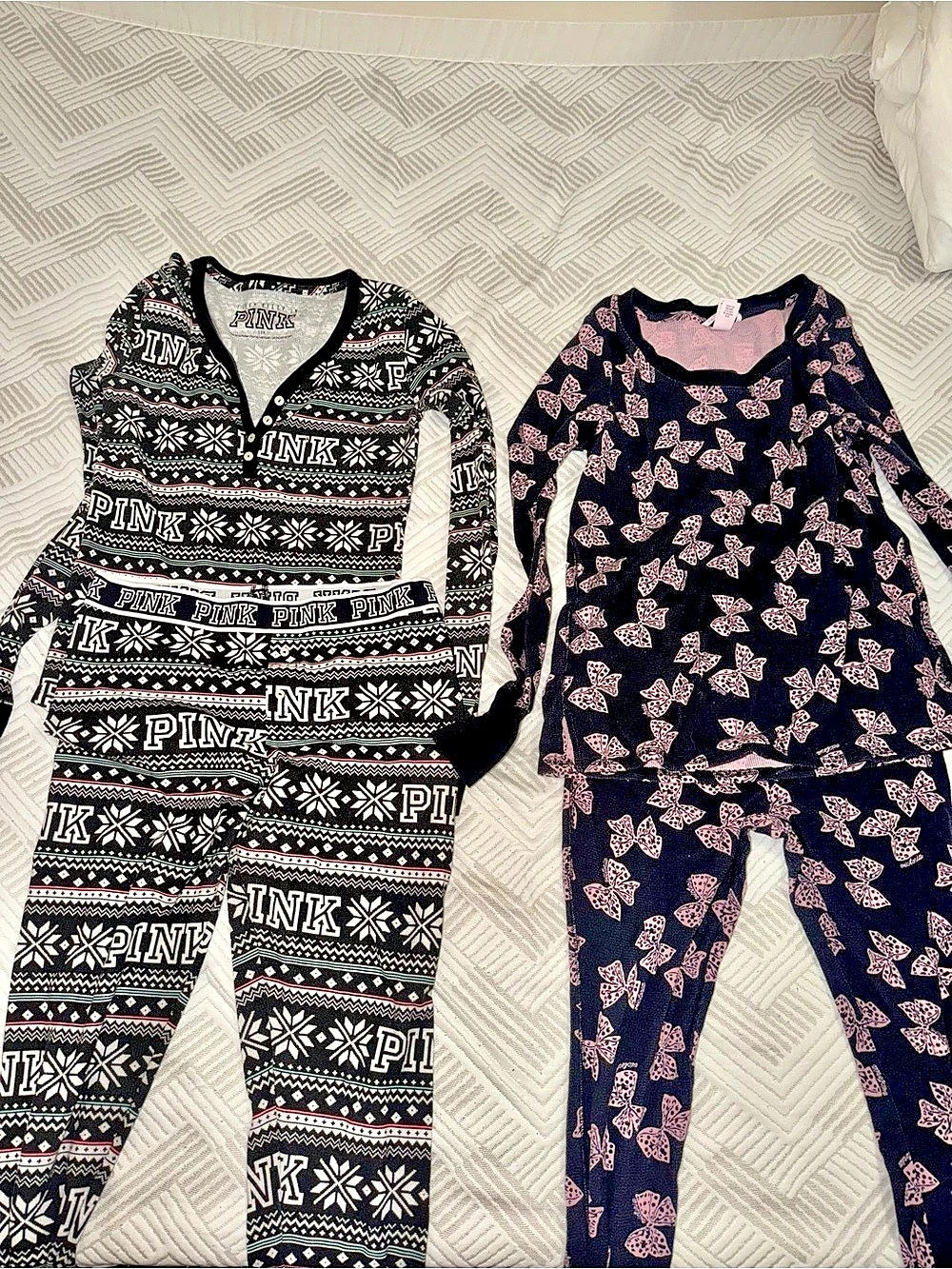 Victoria's Secret PINK Two-Piece Pajama Set in Black & Pink Size Medium